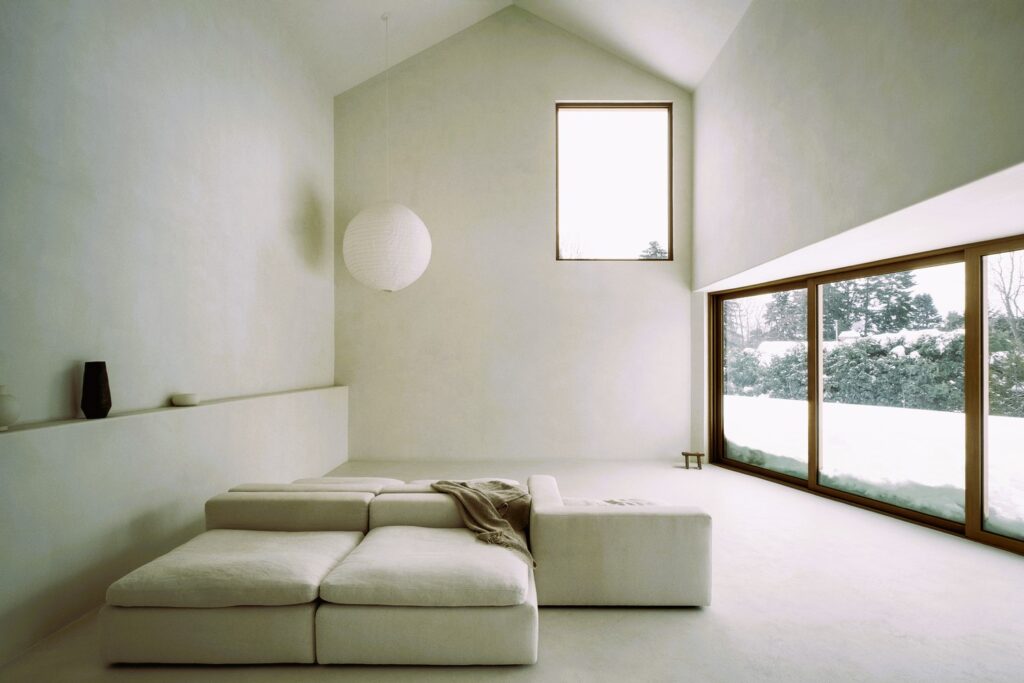 minimalist room